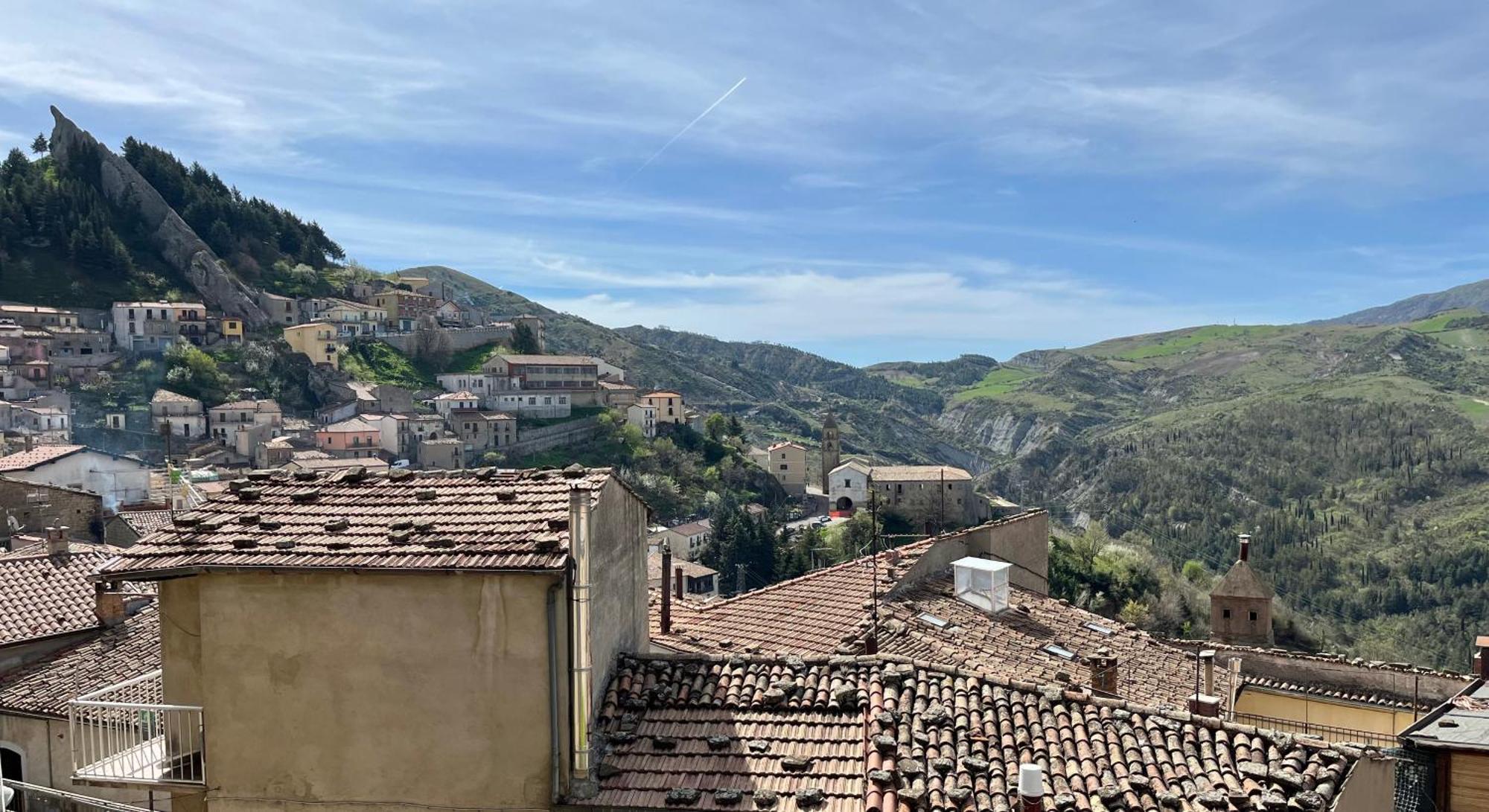 Ferienwohnung A Due Passi Pietrapertosa Exterior foto